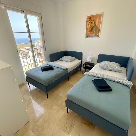 Top Sea View Apartment - 7 Minutes To Sotogrande Castillo de Sabinillas Exteriör bild