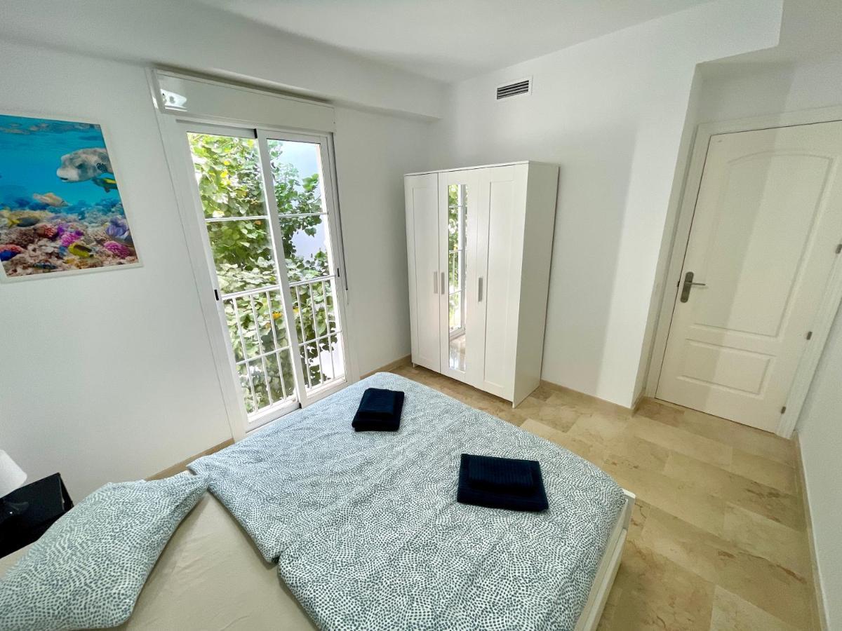 Top Sea View Apartment - 7 Minutes To Sotogrande Castillo de Sabinillas Exteriör bild